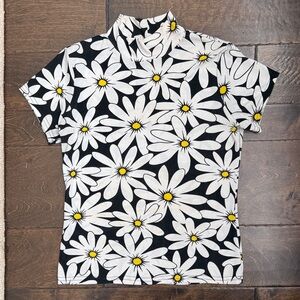 Amazing USA Adorable Big Floral Sunflower Print Mock Turtleneck Stretch Blouse S